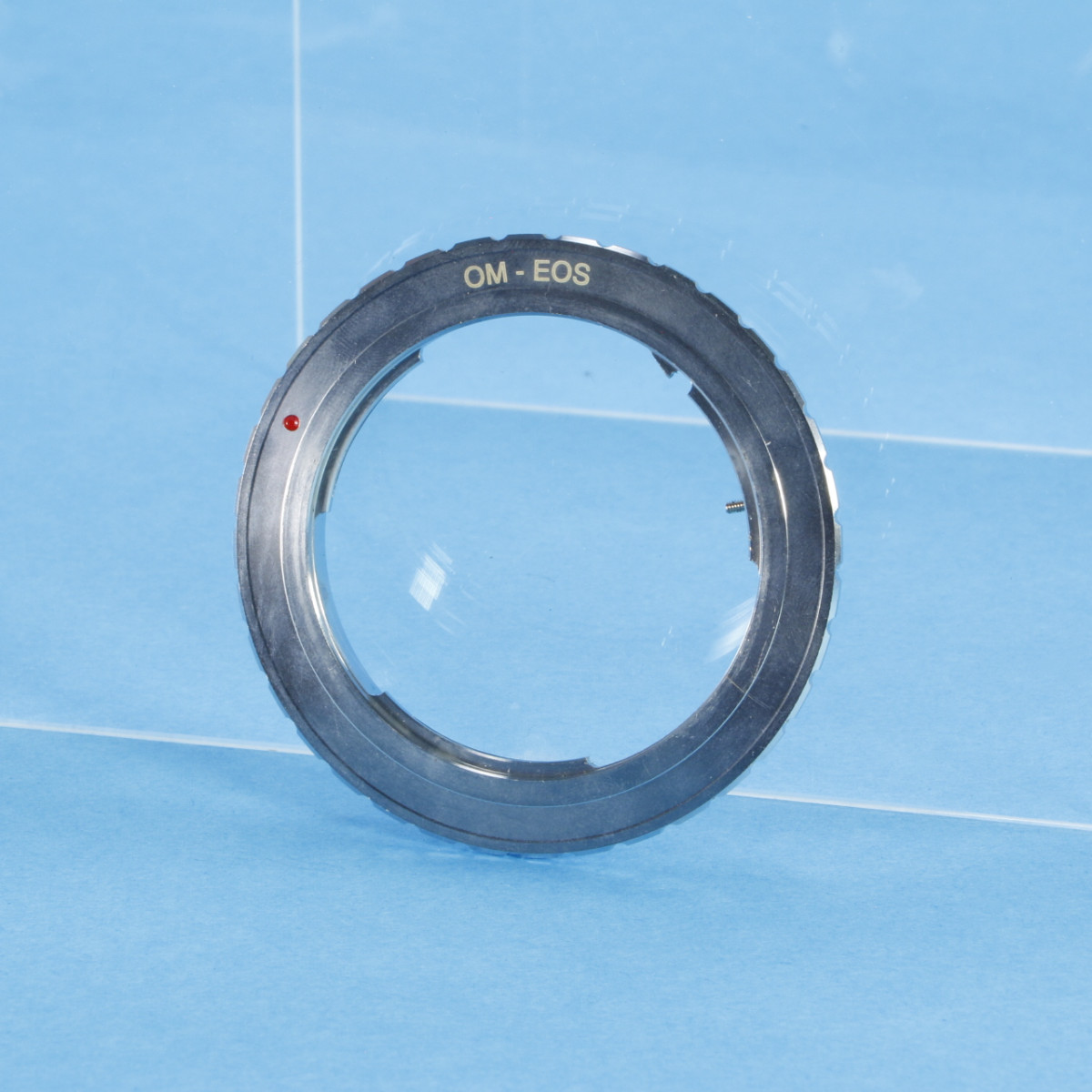 Olympus OM to Canon EOS Lens Mount Adapter