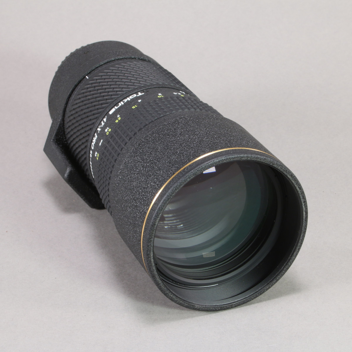 Tokina 80-200mm f2.8 AT-X Pro Lens for Canon EF