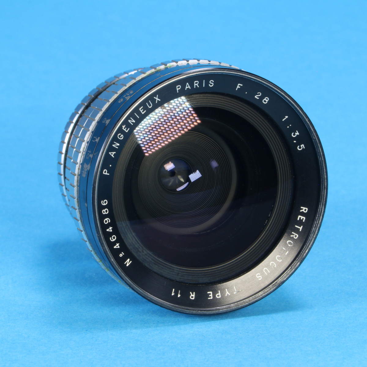 P. Angenieux Paris 28mm f3.5 Retrofocus Type R 11 Lens for