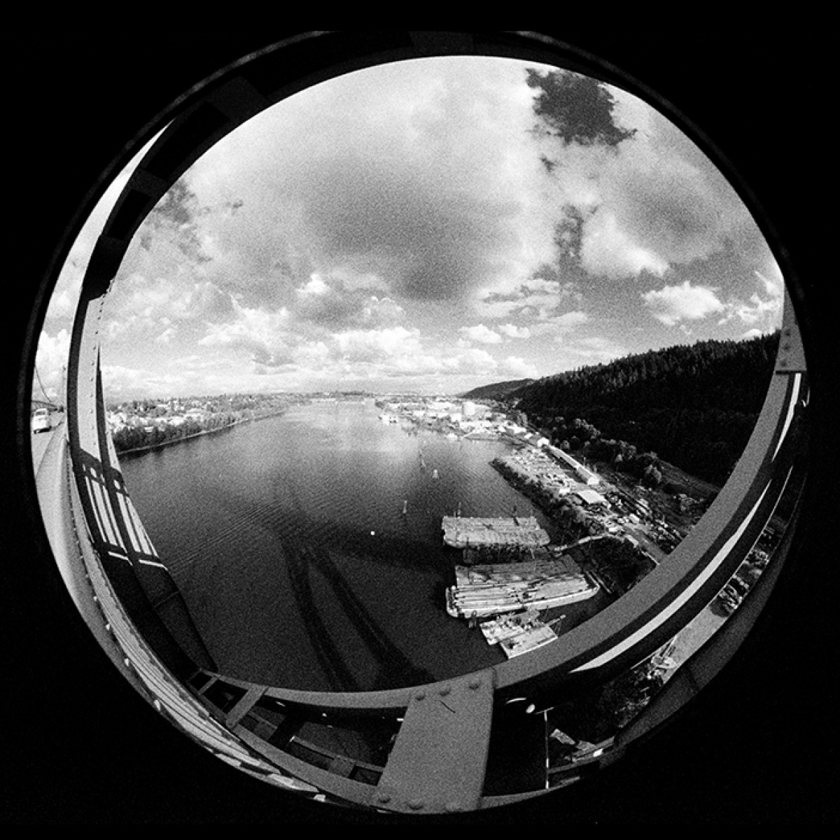 Nikon 8mm f2.8 Fisheye-Nikkor AI Lens