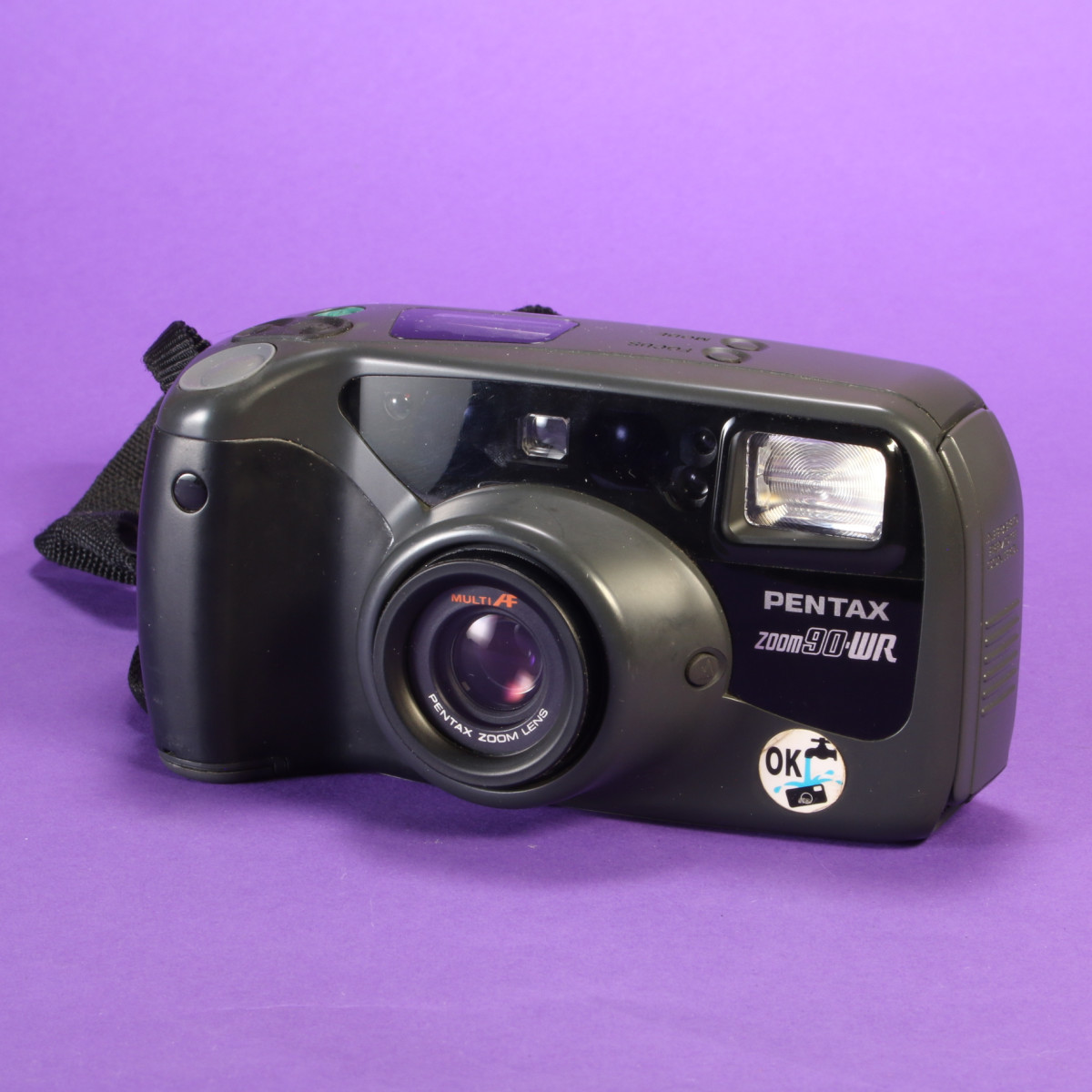 Pentax Zoom 90-WR Camera