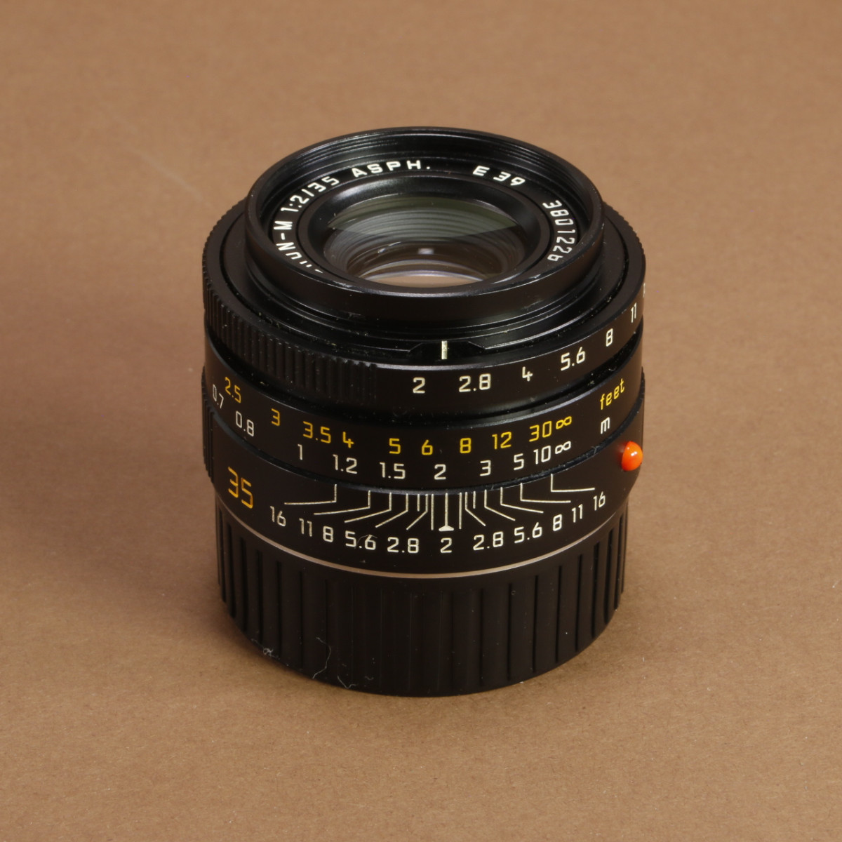 Leica 35mm f2 ASPH Summicron-M 11879 Lens for Leica M