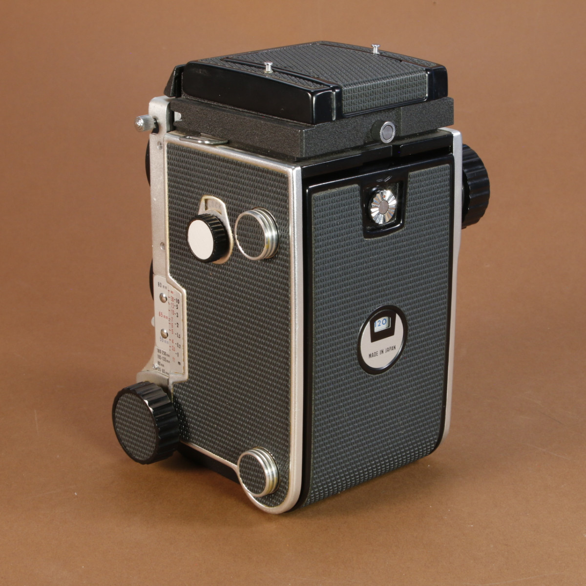 Shop : Buy Mamiya C220 Professional Camera With Mamiyasekor