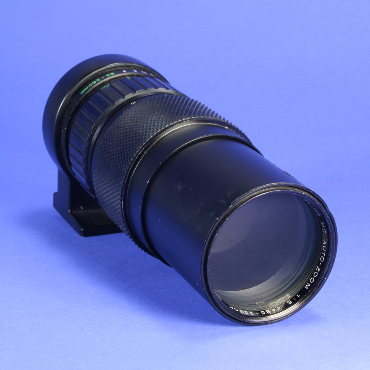 Olympus 85-250mm f5 Zuiko MC Auto-Zoom Lens for OM