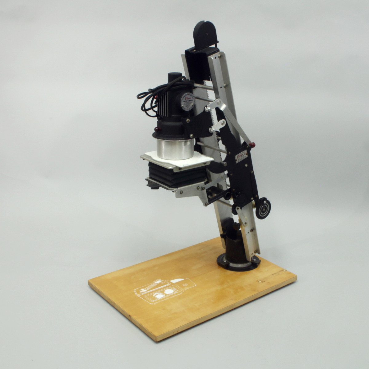 Simmons Omega B-8 Enlarger
