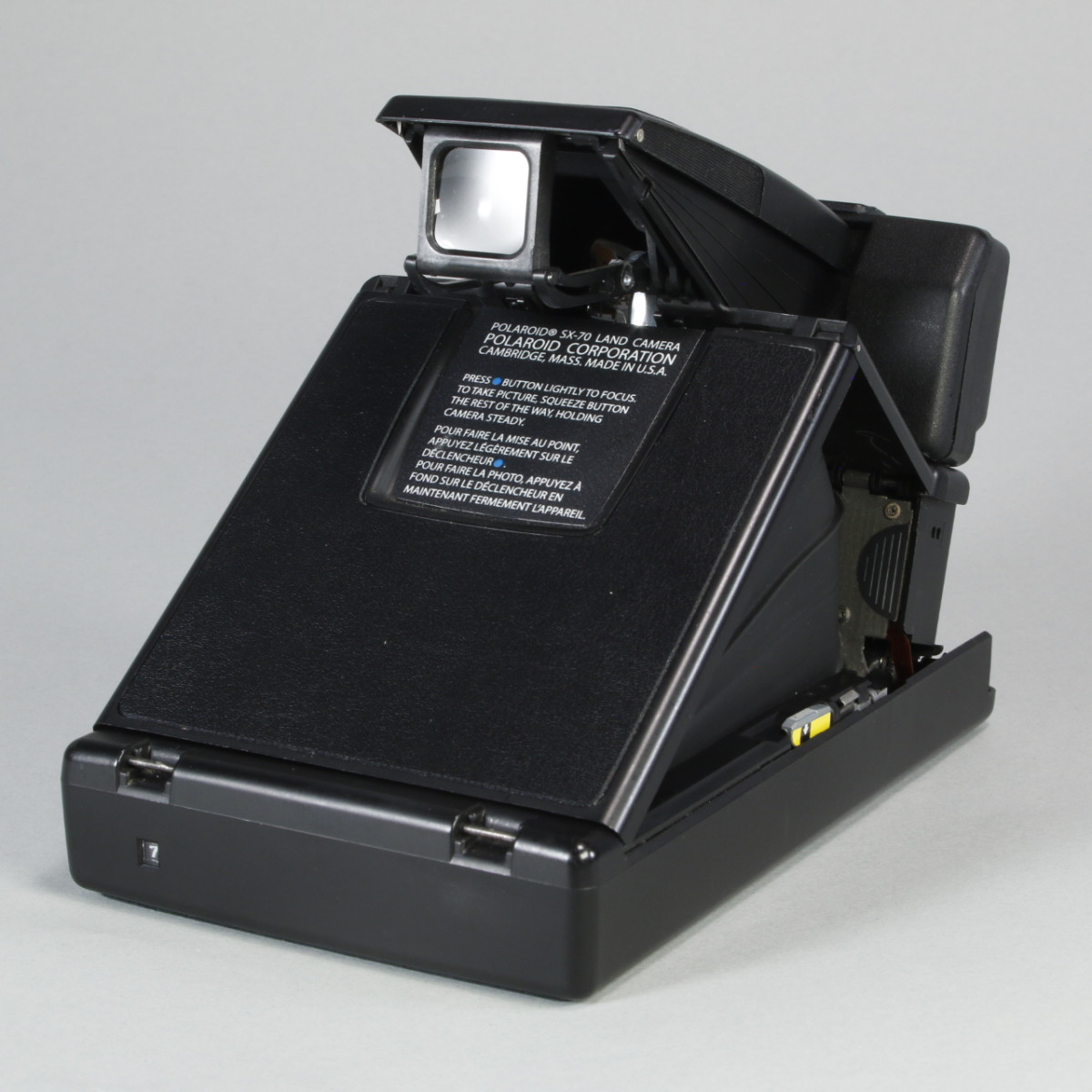 Polaroid SX-70 SE Land Camera Sonar OneStep - Refurbished
