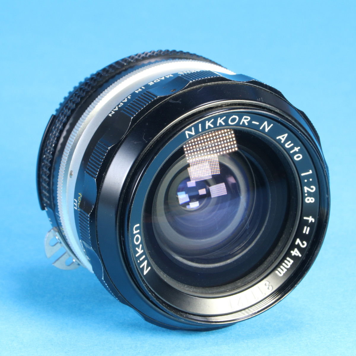 Nikon 24mm f2.8 Nikkor-N Lens for Nikon AI | Blue Moon Camera