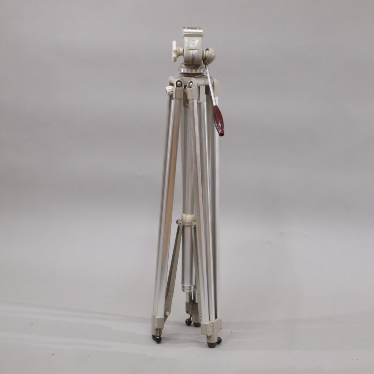 Linhof Heavy Duty Professional Tripod