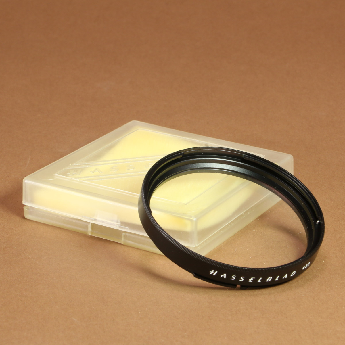 【完動品】hasselblad 500 c m ボディ ボディキャップ付属 完動品】hasselblad 500 c m ボディ ボディキャップ付属