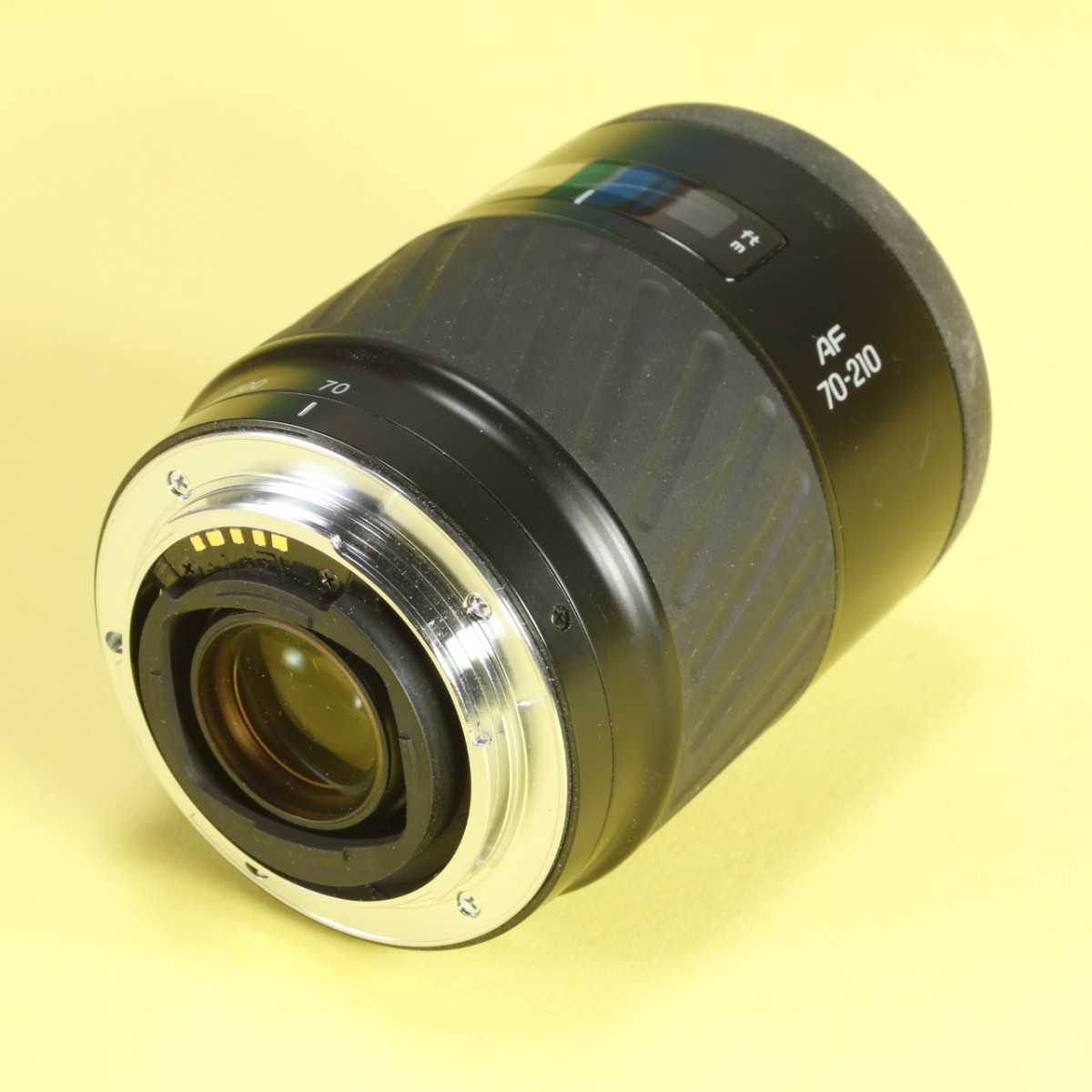 Minolta 70-210mm f4.5-5.6 Maxxum AF Lens