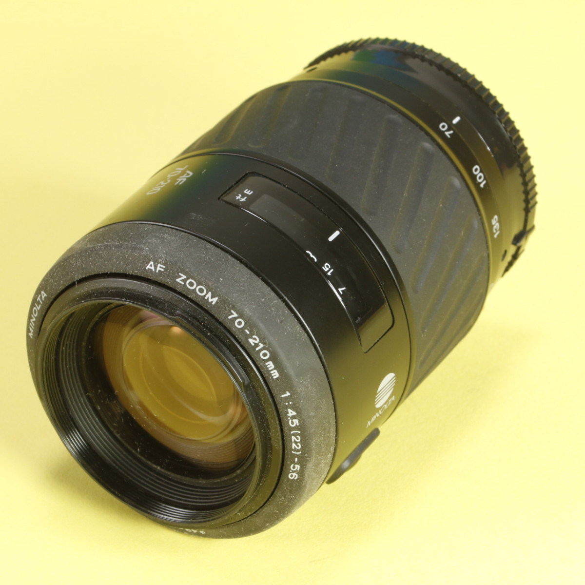 Minolta 70-210mm f4.5-5.6 Maxxum AF Lens