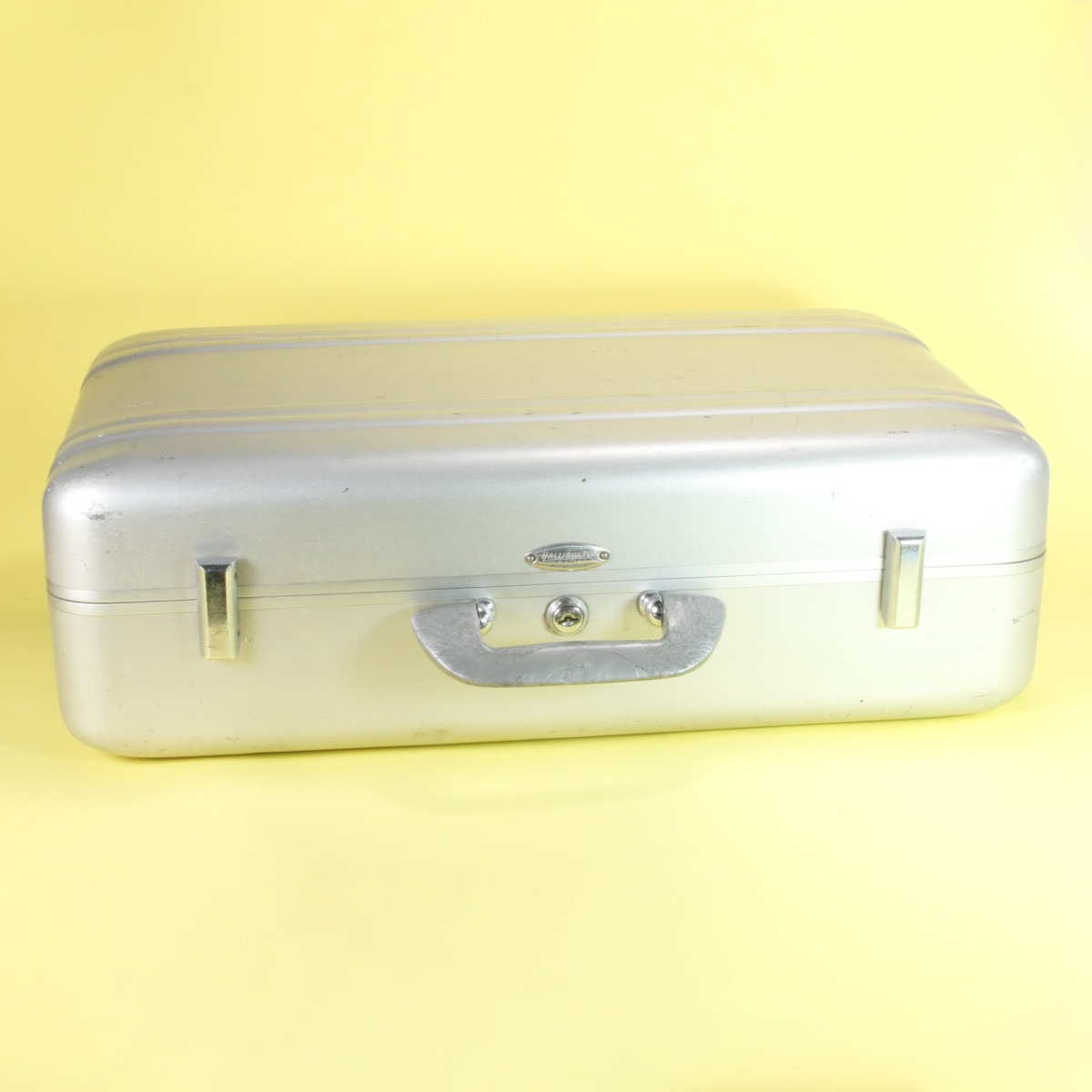 Halliburton Reg BB Aluminum Hard Case