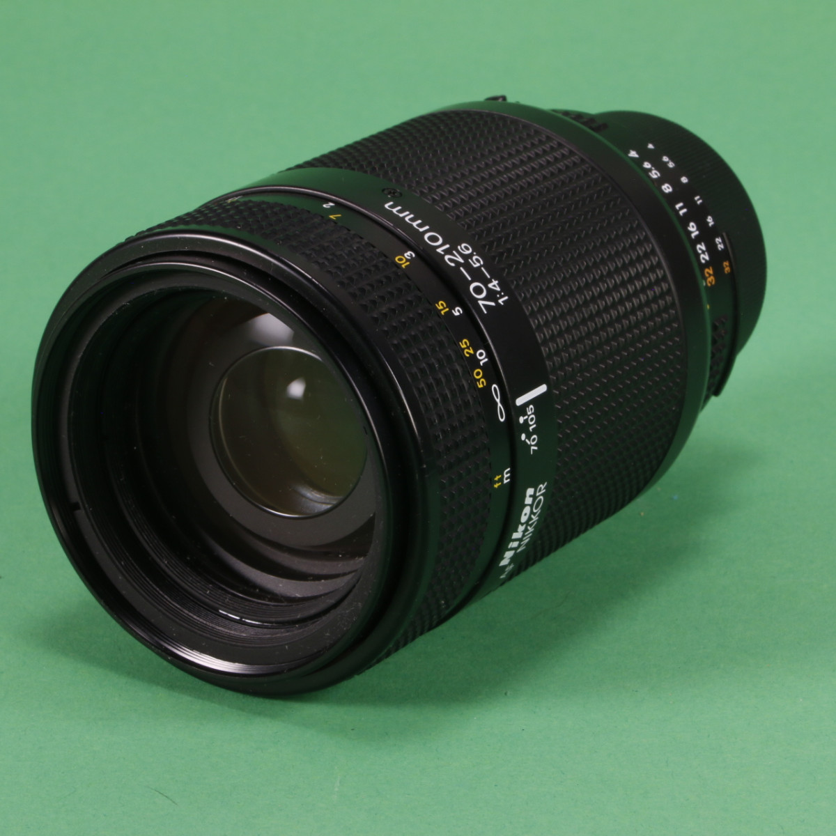 Nikon 70-210mm f4-5.6 Nikkor AF Lens