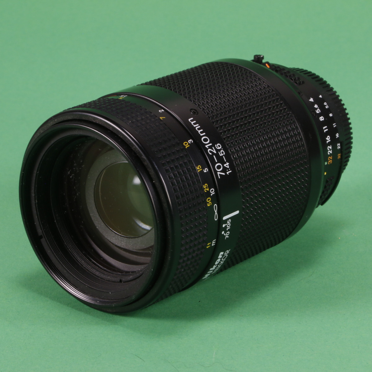 Nikon 70-210mm f4-5.6 Nikkor AF Lens