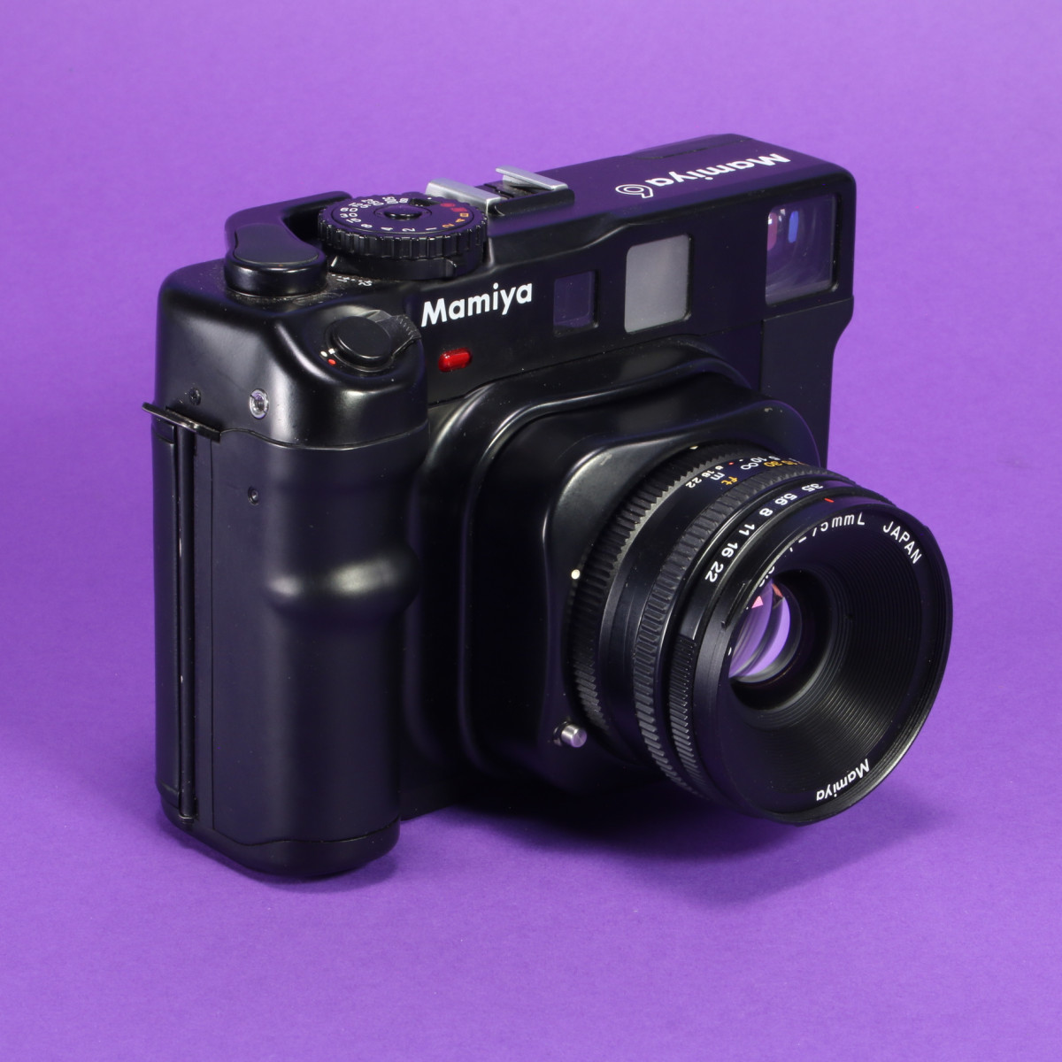 Mamiya 6 Camera with 75mm f3.5 Lens | Blue Moon Camera