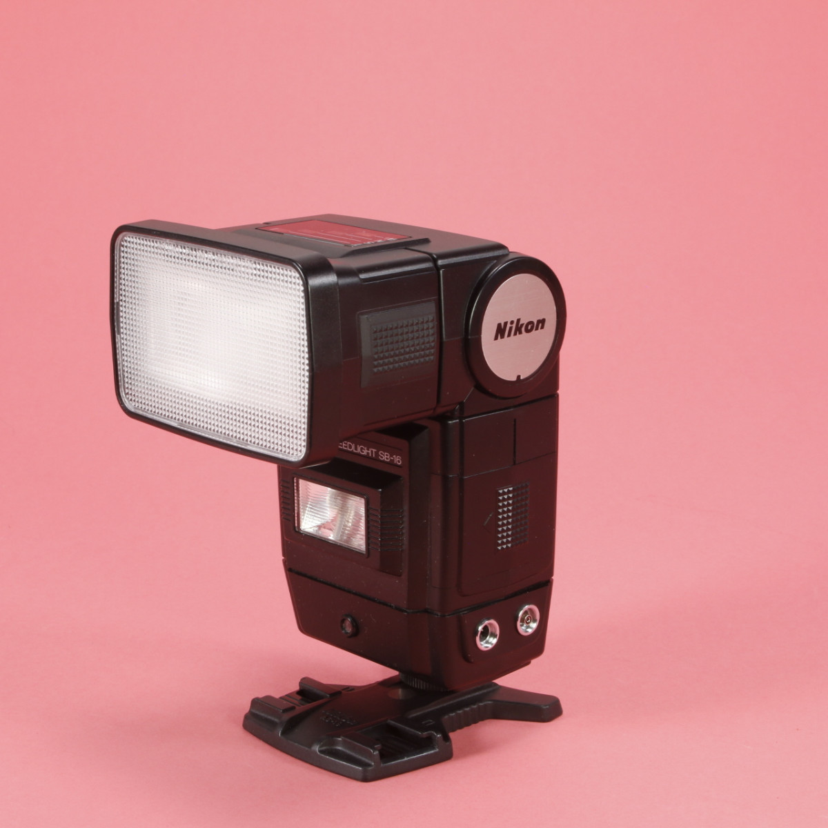 Nikon Speedlight SB-16B Flash