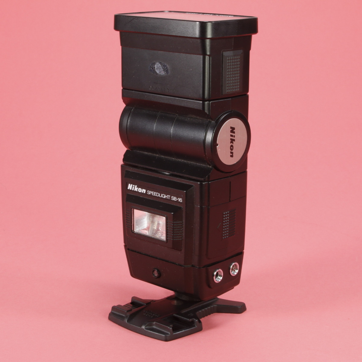 Nikon Speedlight SB-16B Flash