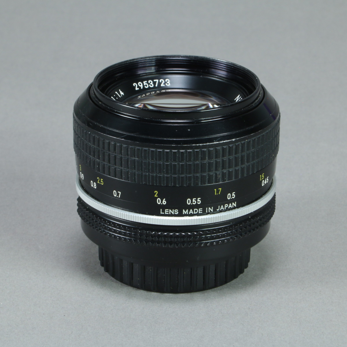 【美品】Nikon New Nikkor(前期)Non-Ai 50mm f1.4 Used Nikon 50mm f1.4 Nikkor Lens for Nikon Non-AI | Blue