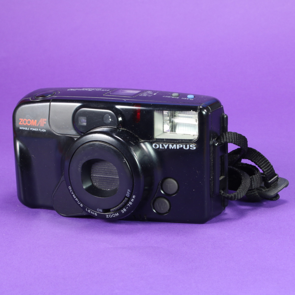 Olympus Infinity Zoom 210 Camera
