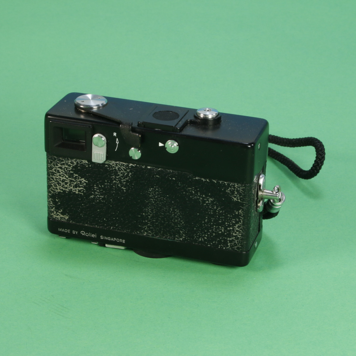 Rollei 35SE Camera | Blue Moon Camera