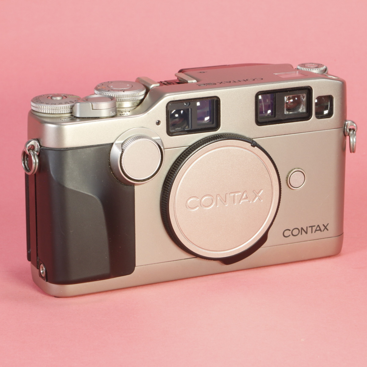 【極美品】Contax G2 + Contax Planar 35mm F2 MINT in Box】 Contax G2 Black + Planar 35mm F2 Lens w/Hood