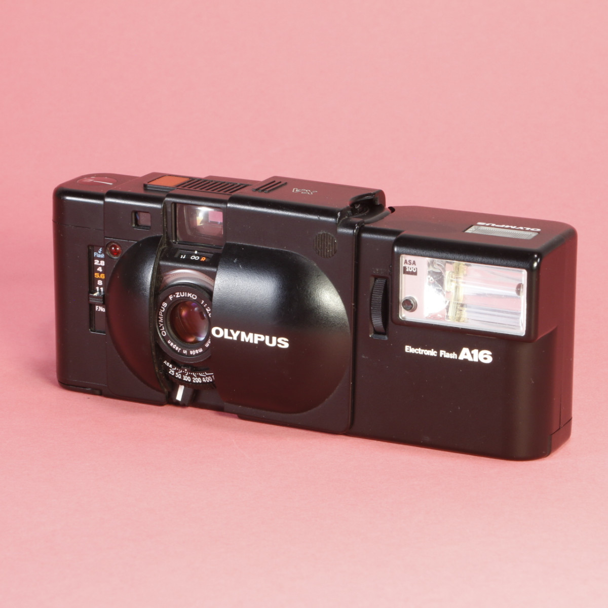OLYMPUS XA A16付き Olympus XA Camera with A16 Flash | Blue Moon Camera