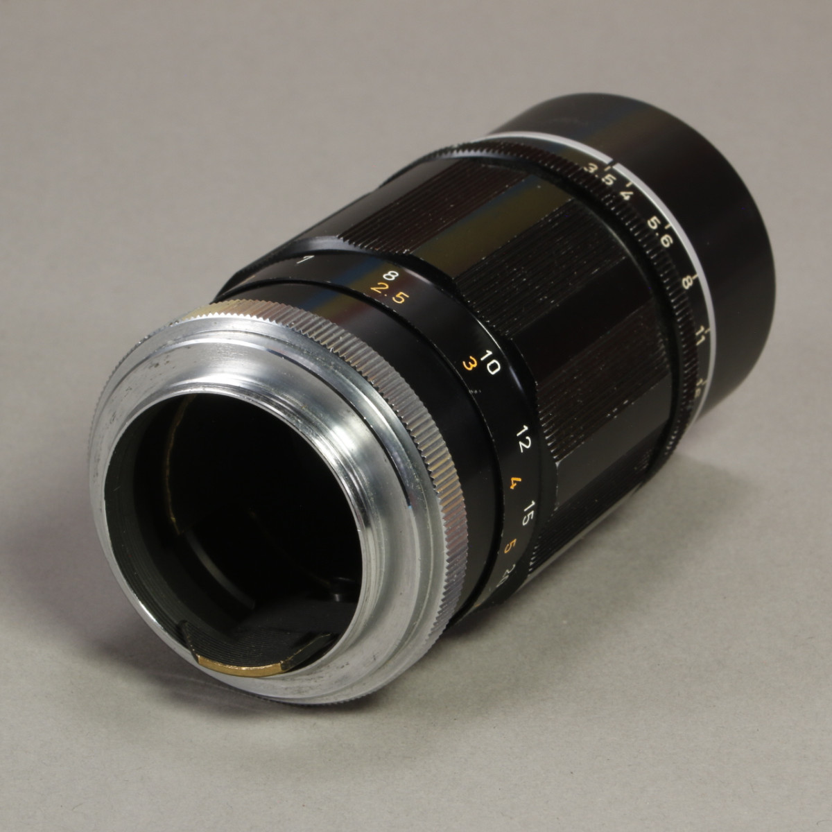 Canon 135mm f3.5 Lens for M39
