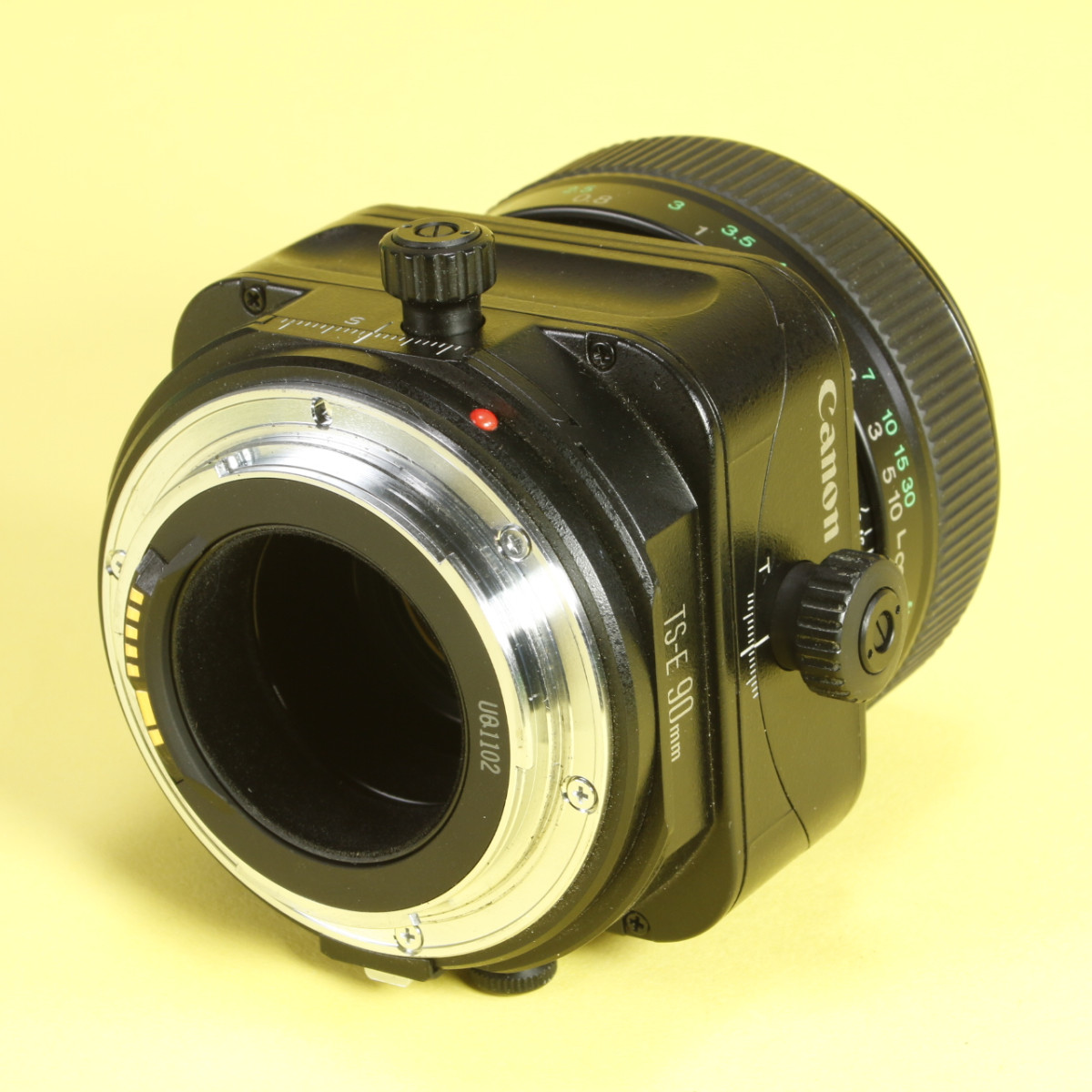 CANON キャノン TS-E 90mm F2.8 Amazon.com : Canon TS-E 90mm f/2.8 Tilt Shift Lens for Canon