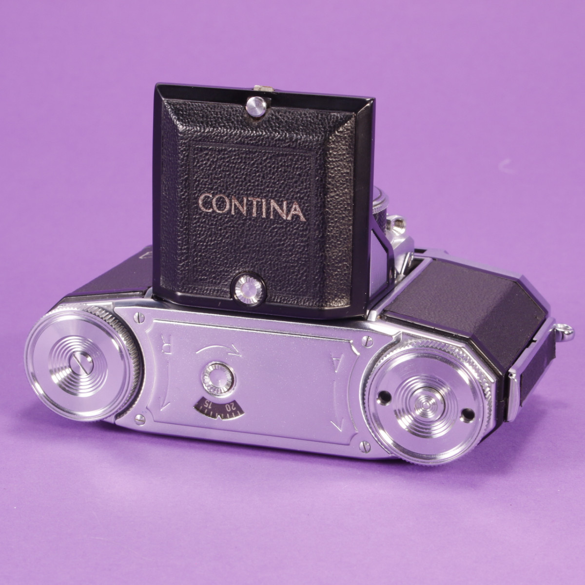 ZEISS IKON CONTINA 524/24 美品・試写済 Zeiss Ikon Contina II (524/24) - Camera Review - Casual