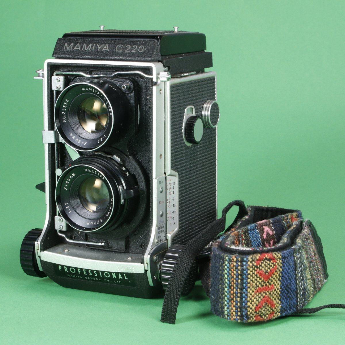 Shop : Buy Mamiya C220 Professional Camera With 80mm F3.7