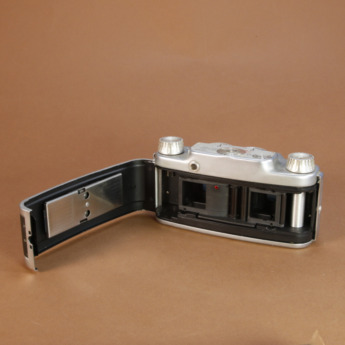 TDC Stereo Vivid 3D 35mm レンジファインダーカメラ TDC Stereo Vivid 3D 35mm レンジファインダーカメラ