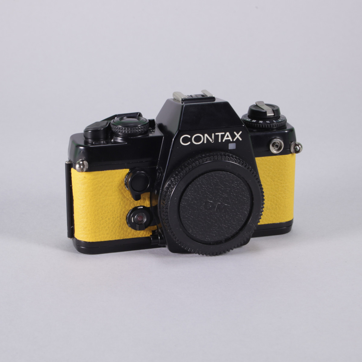 フィルムカメラ Contax Quartz 139 +Yashica ML Macro 55mm Contax 139 Quartz | LENS-DB.COM