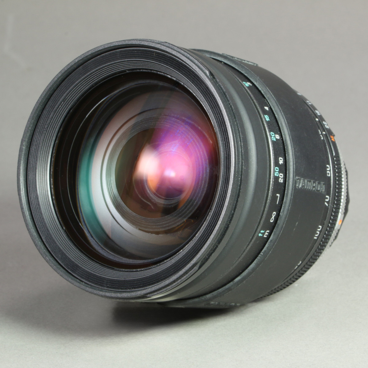Tamron 28-200mm f3.8-5.6 Aspherical Adaptall Lens with Minolta MD Adapter