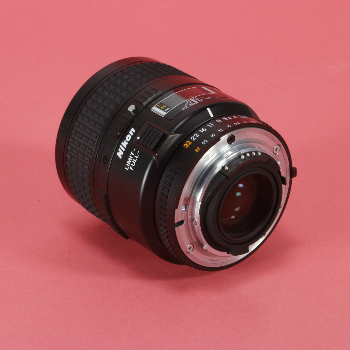 Nikon 60mm f2.8 D AF Micro Nikkor Lens