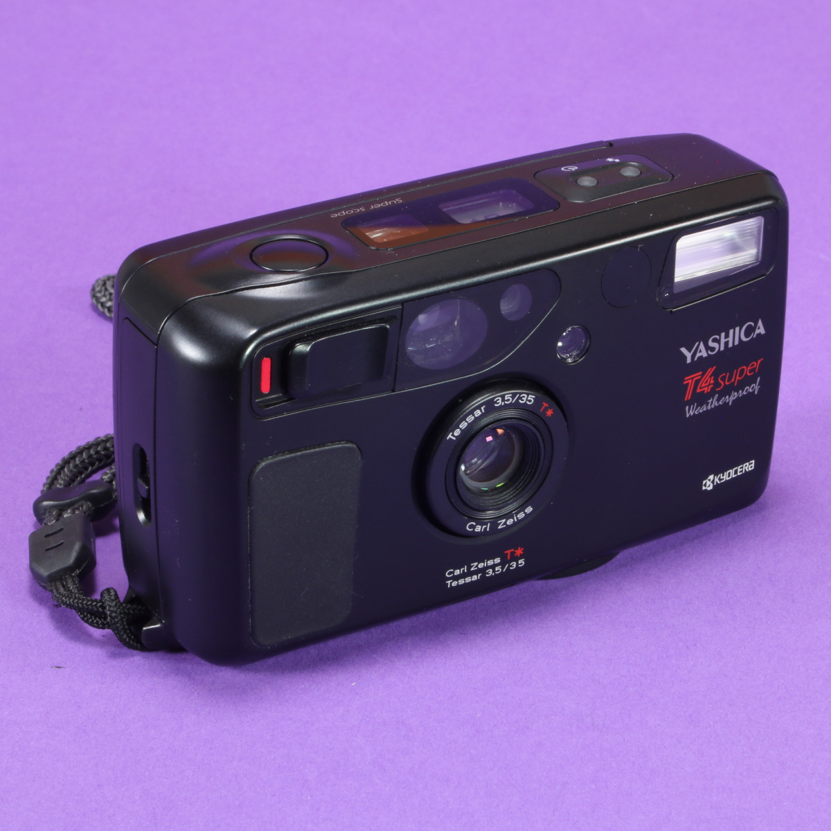 Yashica T4 Super