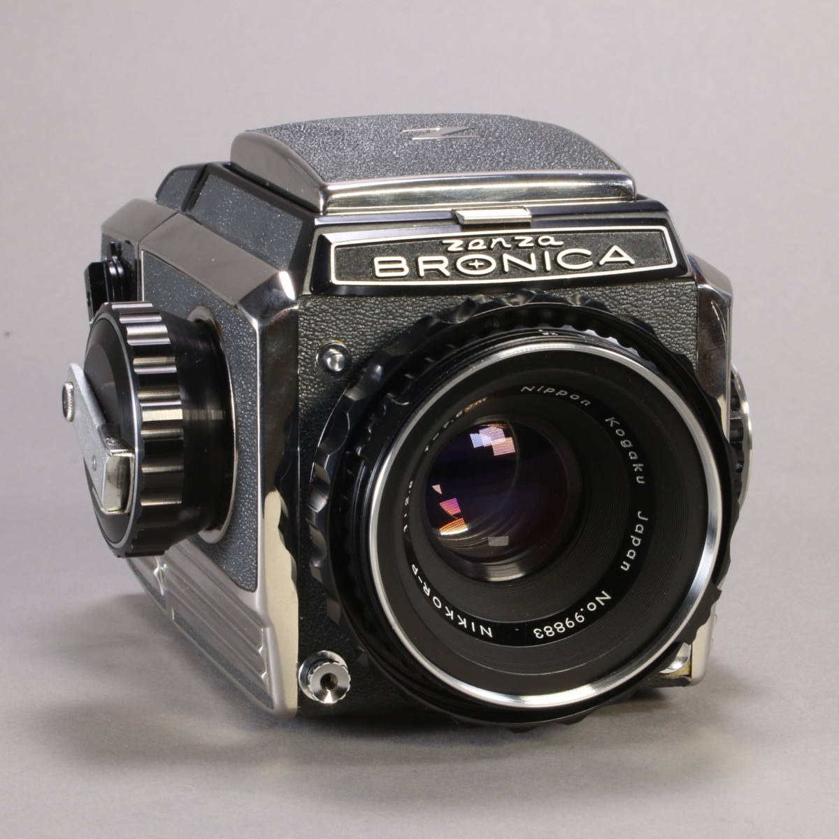 Zenza Bronica S2 フィルムカメラ Nikkor-P 75mm Amazon | Zenza Bronica S2 with Nikkor-P 75mm F2.8 ブロニカ