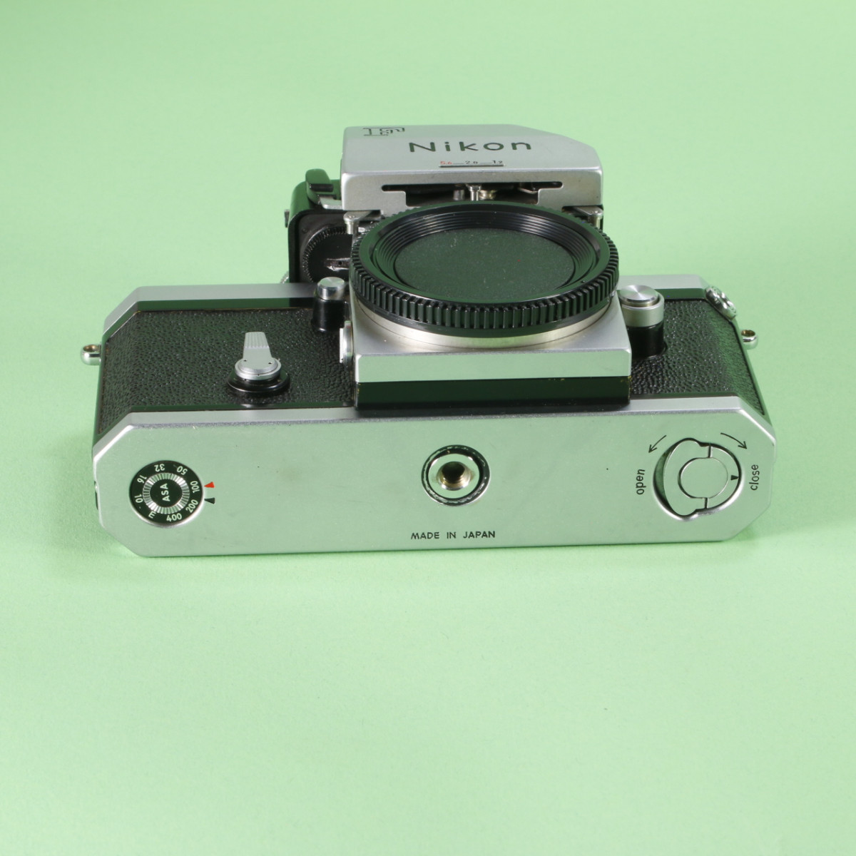 Nikon F Camera with Photomic FTn Finder