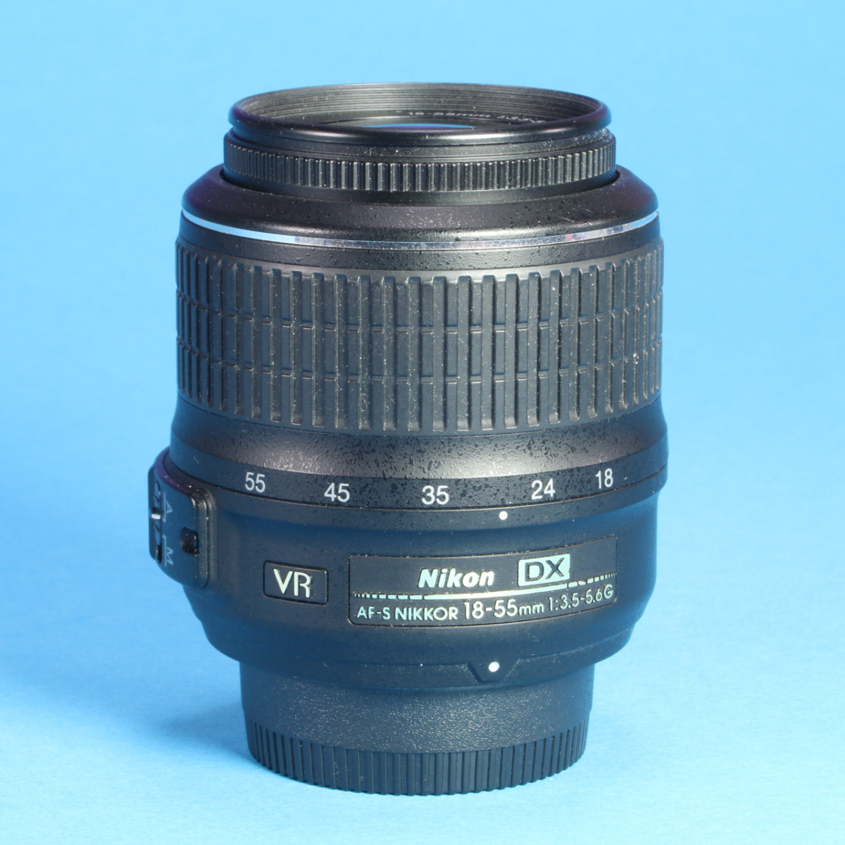 Nikon 18-55mm f3.5-5.6 G VR AF-S DX Nikkor Lens for Nikon DX