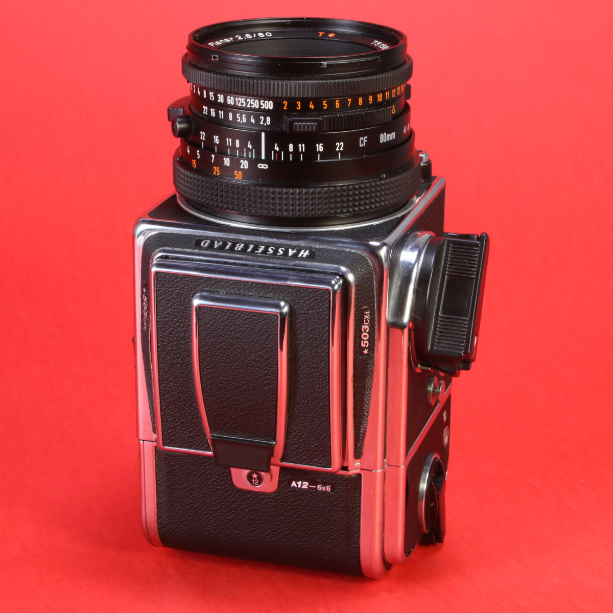 フィルムカメラ Hasselblad 503cxi Planar 80mm F2.8 A12 Hasselblad 503CXi with 80mm CF Lens (Black) — Film Objektiv