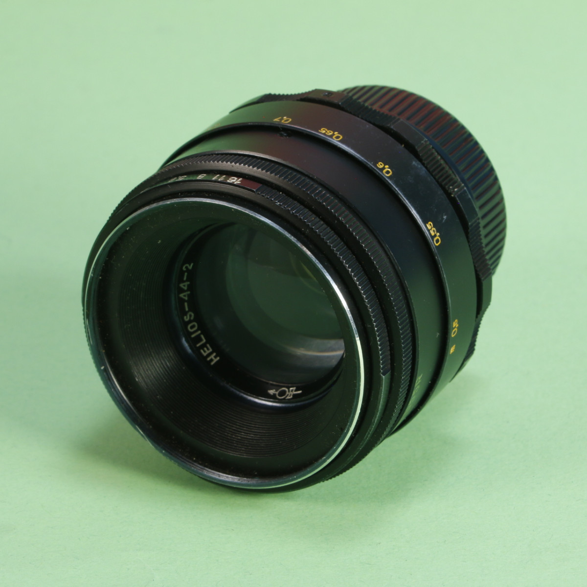 Valdai 58mm f2 Helios-44M-4 Lens for M42 | Blue Moon Camera