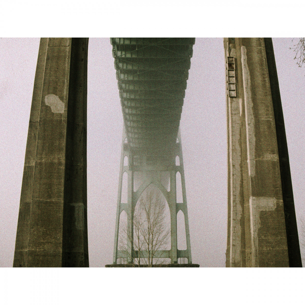 Lomography Lomochrome Metropolis 110 Film - 24 Exposures