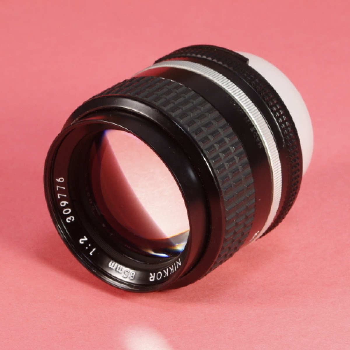 Nikon 85mm f2 Nikkor Lens for Nikon AIS