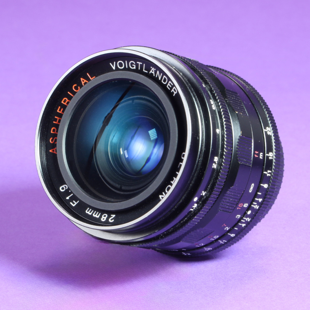 Voigtländer Ultron 28mm f1.9 Aspherical