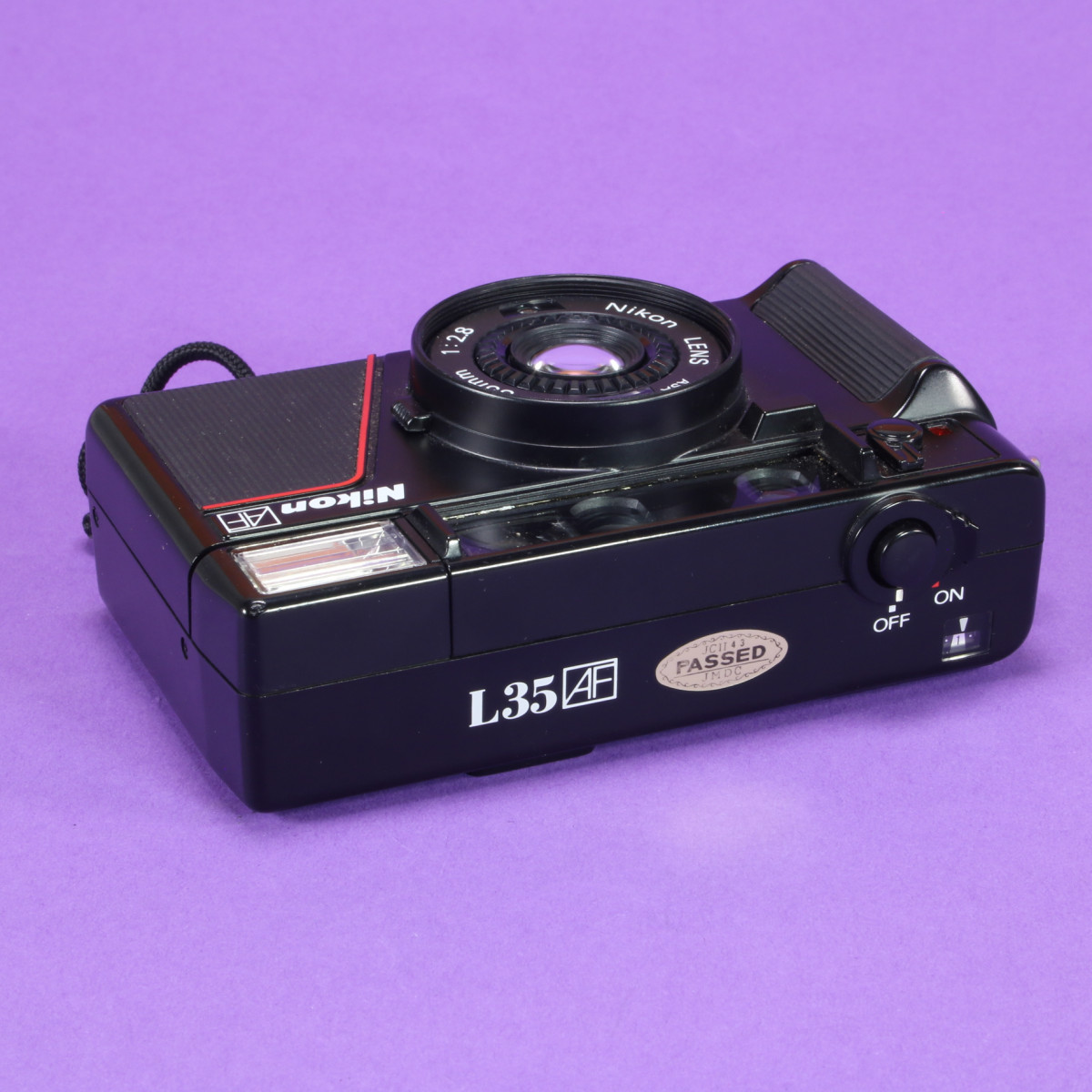 Nikon L35AF Camera