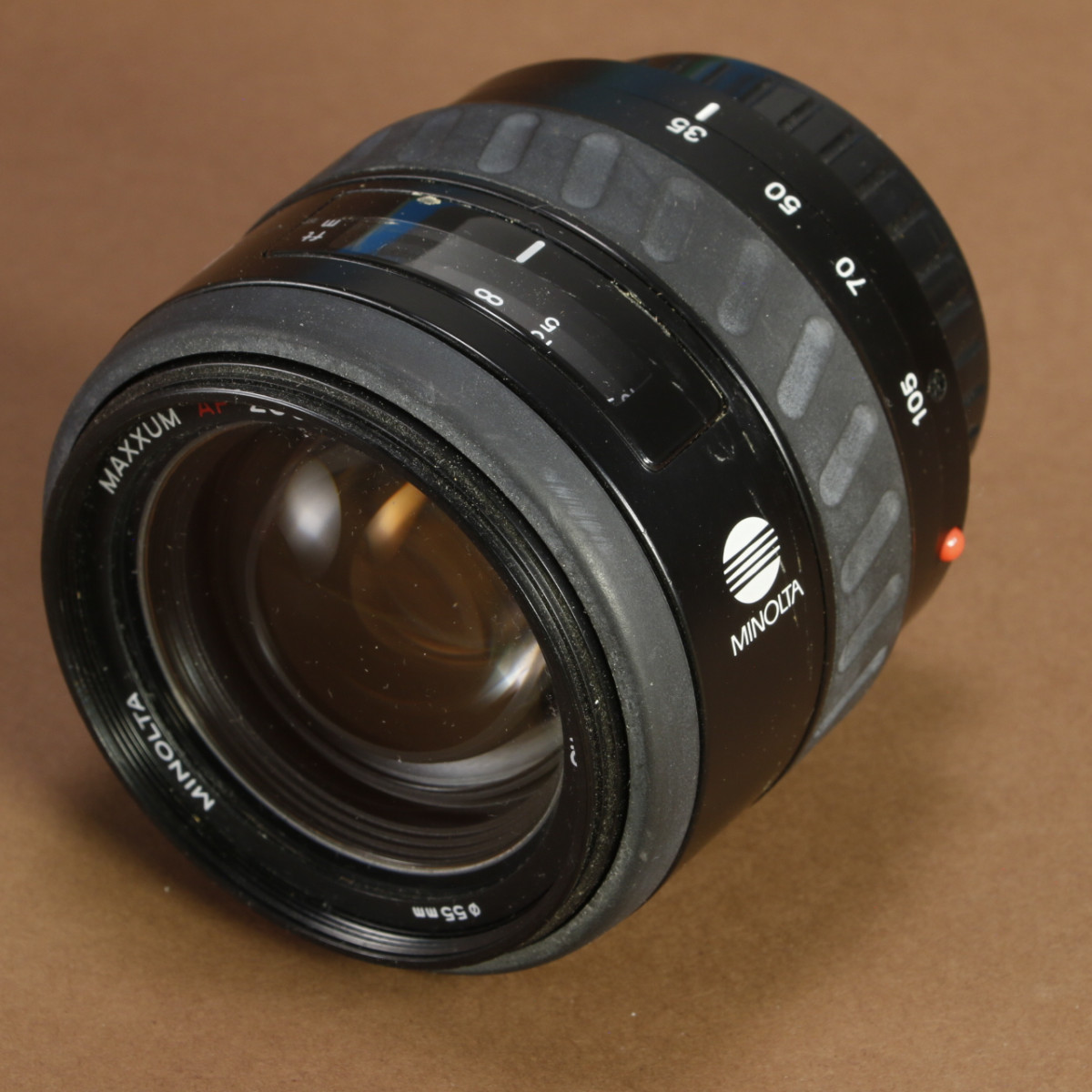 Minolta 35-105mm f3.5-4.5 Maxxum AF Lens