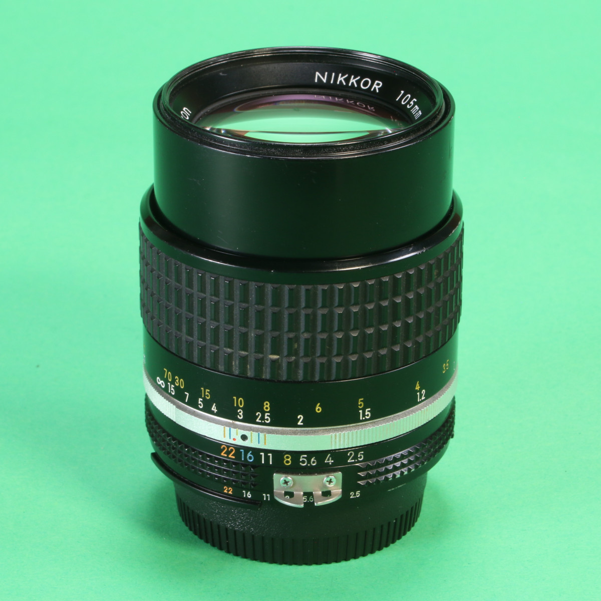 Nikon 105mm f2.5 Nikkor Lens for Nikon AIS