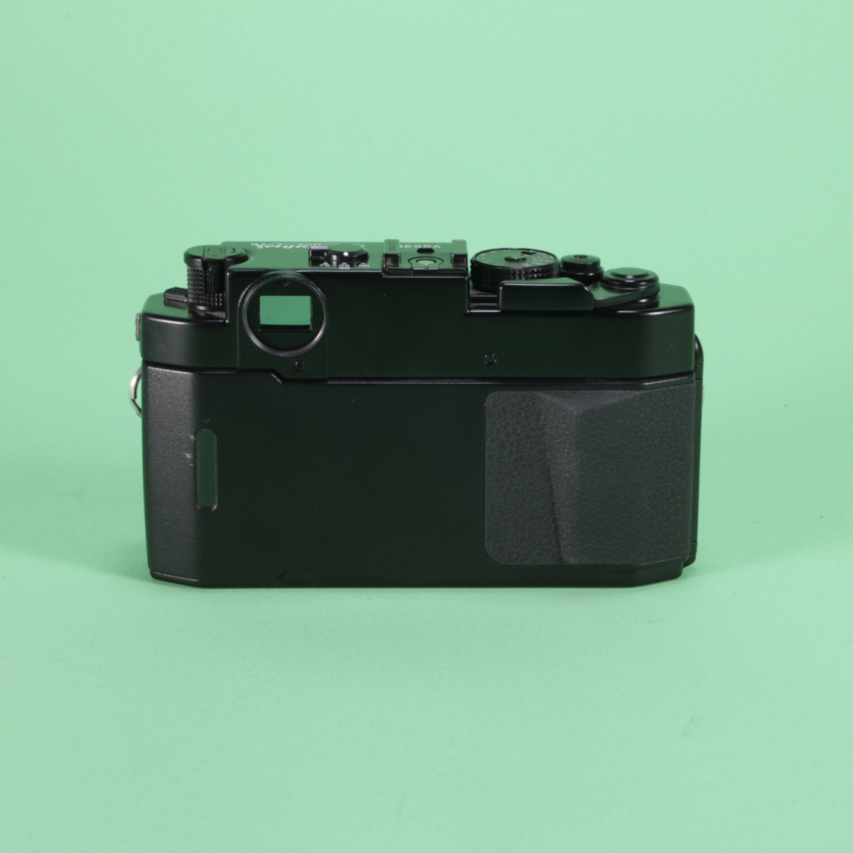 Voigtlander Bessa R2M Camera