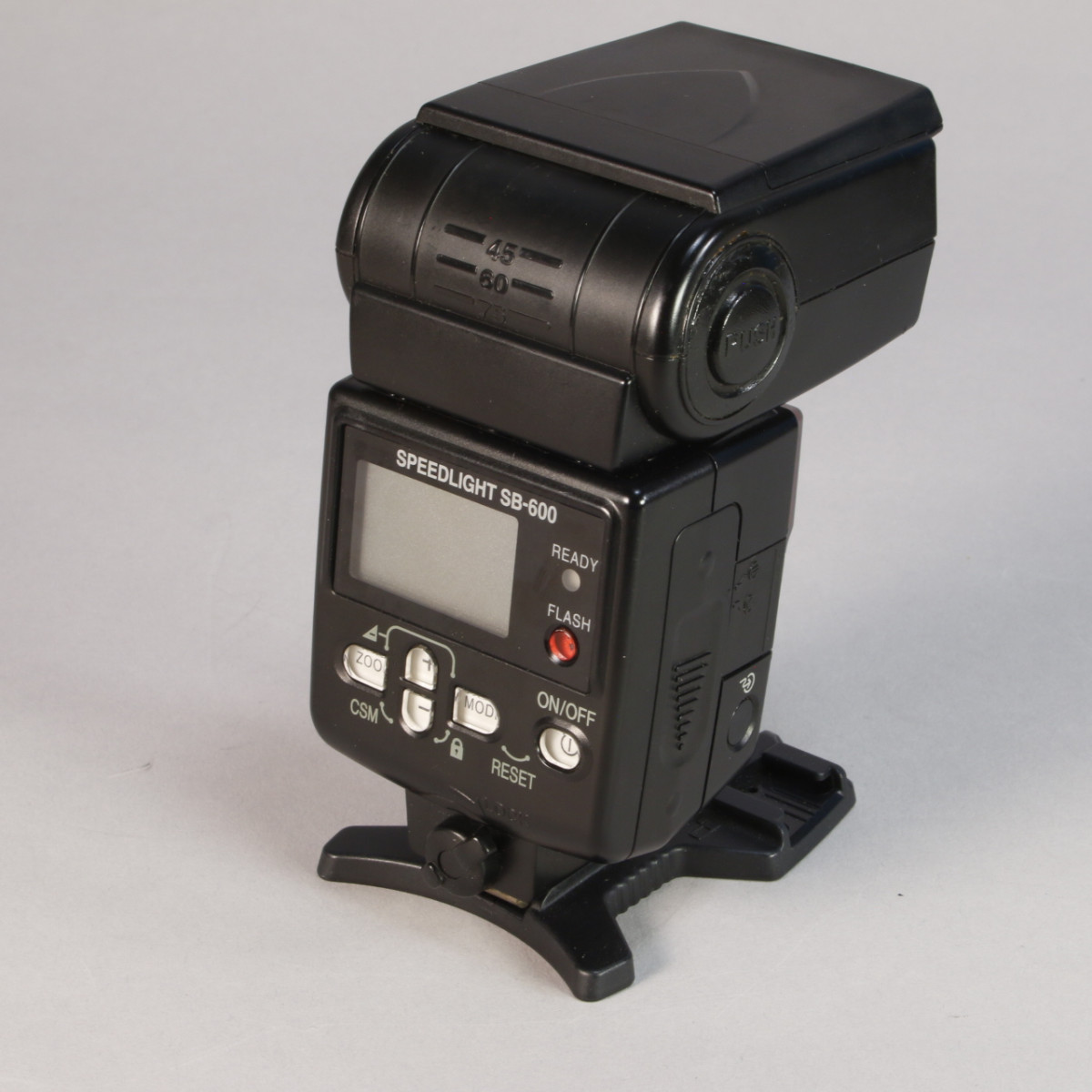 Nikon Speedlight SB-600 Flash