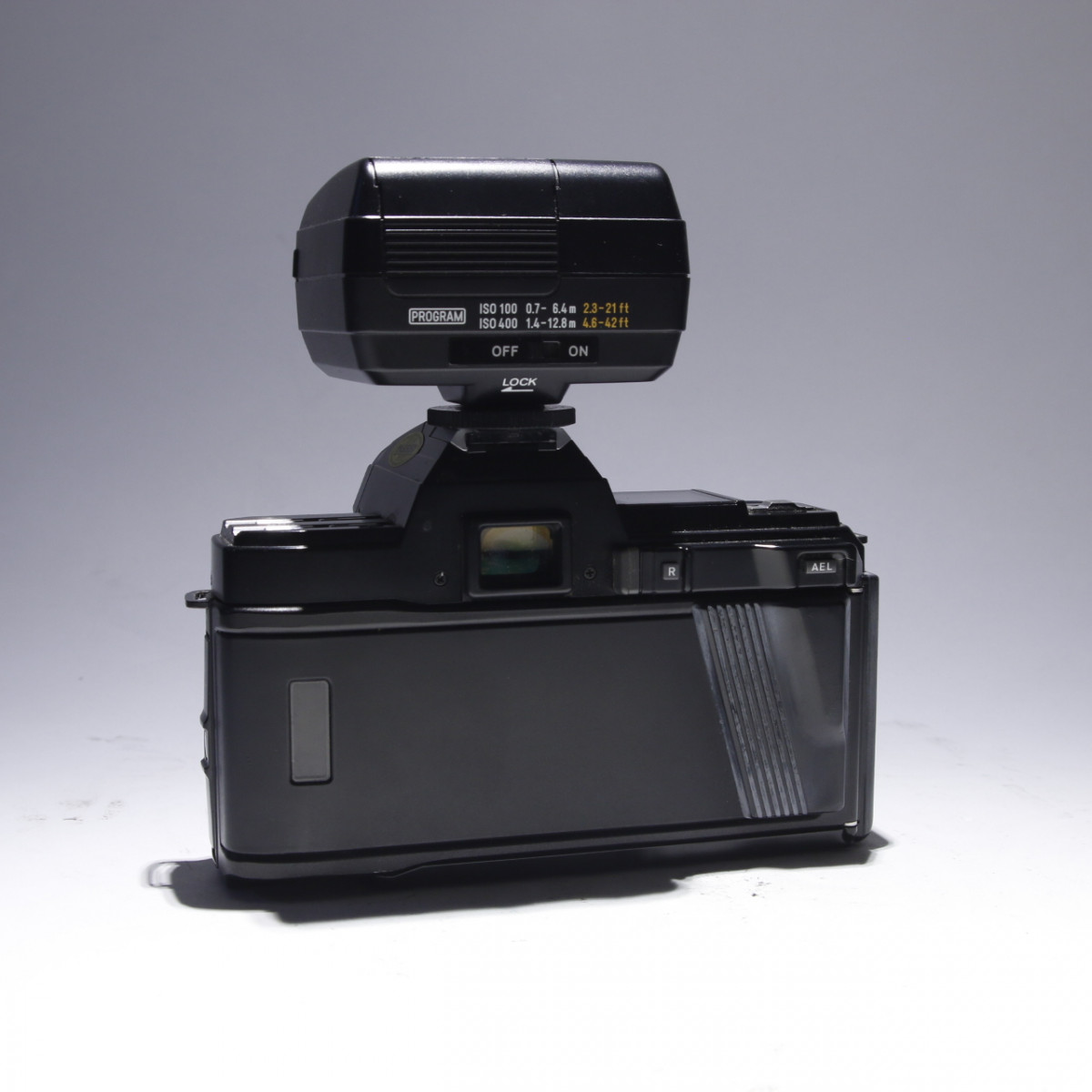 Minolta Maxxum 7000 camera with Minolta 50mm f1.8 lens and Minolta Maxxum 1800 AF flash