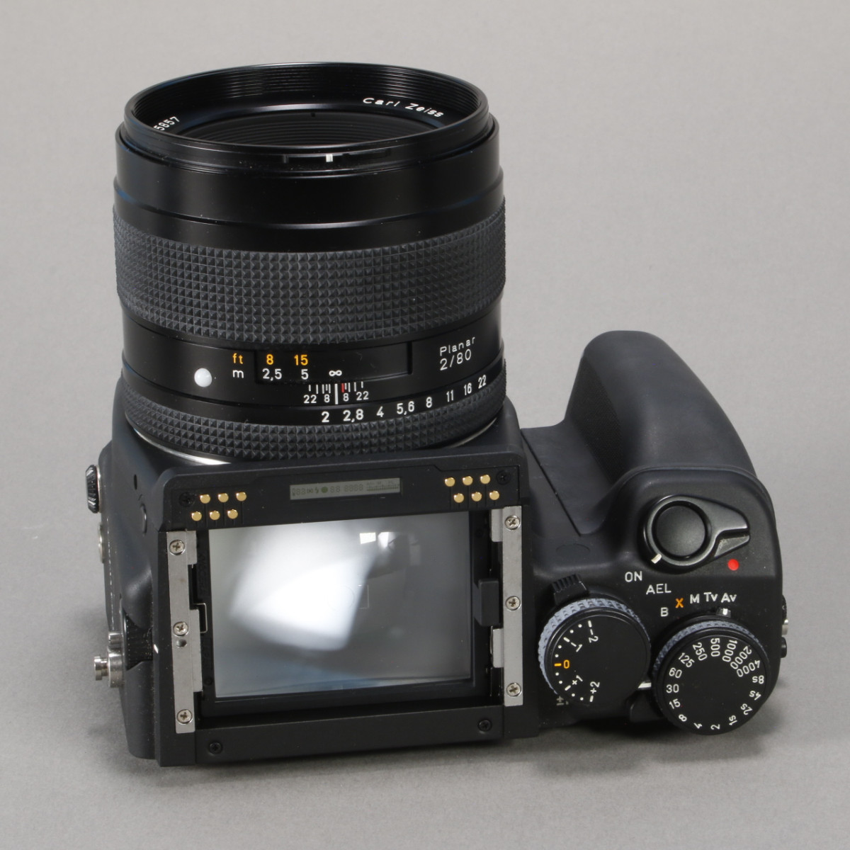 Contax 645 Camera with 80mm f2 Planar Lens